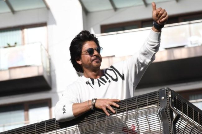 SRK's Extensive List: What Sets Him Apart from Akshay Kumar, Ajay Devgn, and Others?
