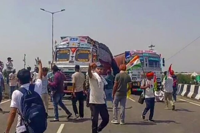 Blocked Highway in Pipli as Farmers and District Administration Fail to Reach Agreement on MSP Demand
