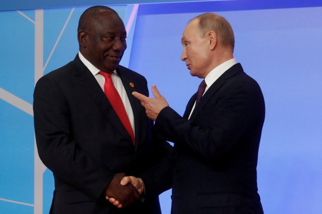 US Lawmakers Demand Summit Change Due to South Africa's Russia Ties