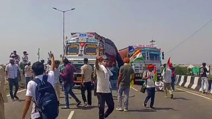 Blocked Highway in Pipli as Farmers and District Administration Fail to Reach Agreement on MSP Demand