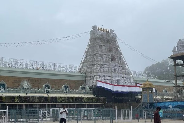 Unprecedented Devotee Turnout at Tirupati due to TTD's Successful Efforts