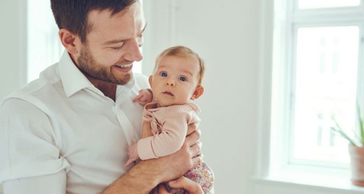 Father's Day 2023: Tips for New Fathers to Deal with Sleep Deprivation