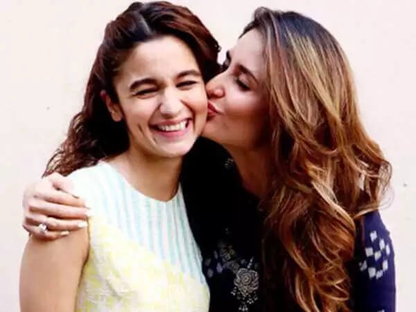 Kareena Kapoor's Sweet Reaction to Alia Bhatt's Brazil Photos