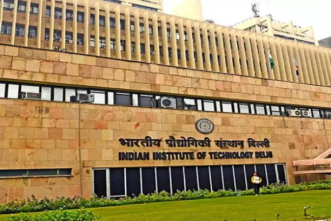 IIT Delhi Expands Globally, Opening Campus in Abu Dhabi