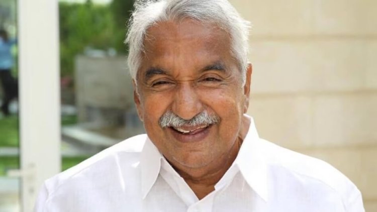 Former Kerala CM Oommen Chandy Passes Away at 79: Twitter Flooded with Condolences