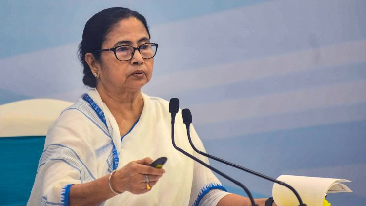 Mamata Banerjee Targets Left and Congress at Imam-Muazzin Event